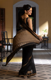 Black Silk Saree with Royal Lion Motif & Intricately Woven Pallu