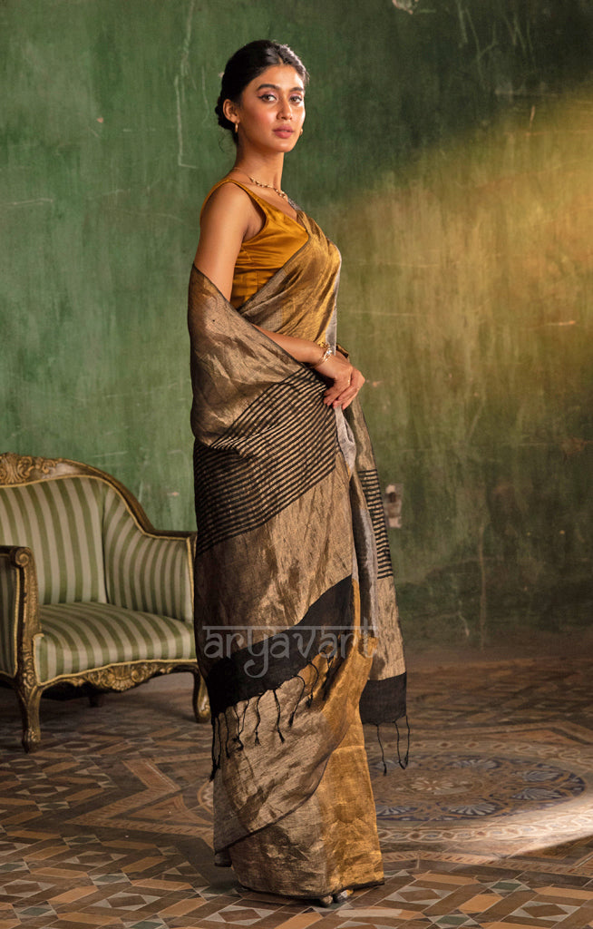 Play of Gold & Silver In A Tissue Linen Saree