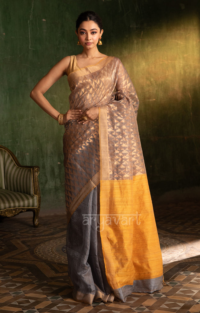 Silver Grey Matka Silk Saree With Geometric Zari Work