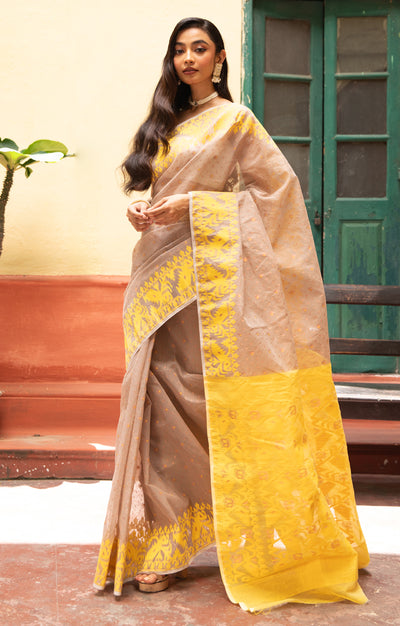 Mocha Saree With Woven Jamdani Geometric Design in Yellow