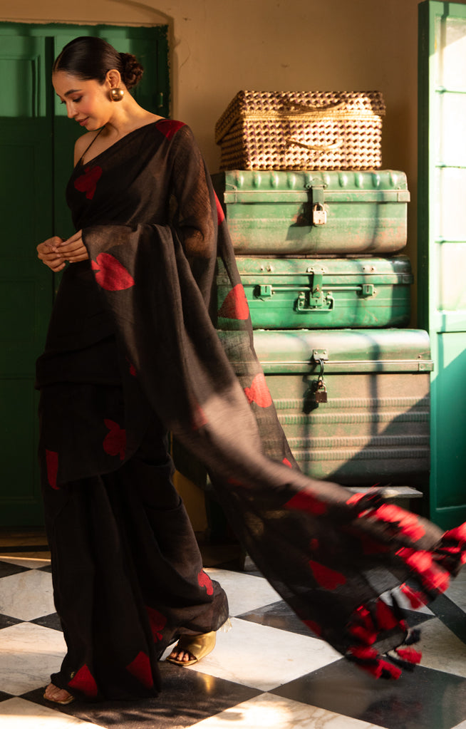 Stunning Black linen Saree With 'Tash' Jamdani Work In Red