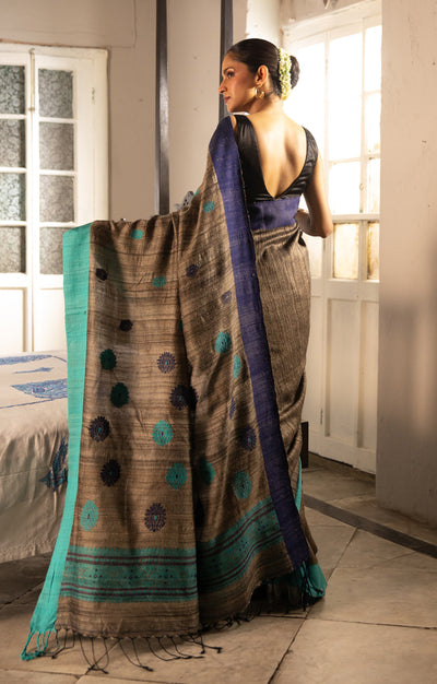Ghicha Silk Saree With Contrasting Turquoise & Navy border And Woven Jamdani Buttas