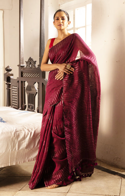 Stunning Berry  Linen Saree With Line Design & Woven In Sequence