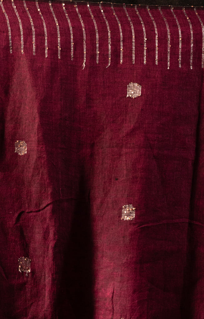 Stunning Berry  Linen Saree With Line Design & Woven In Sequence