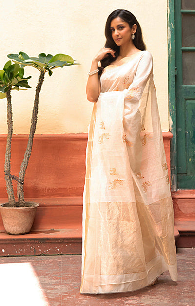 Ivory Chanderi Saree With Gold 'Deer Duo' Buttas Along The Length of the Saree