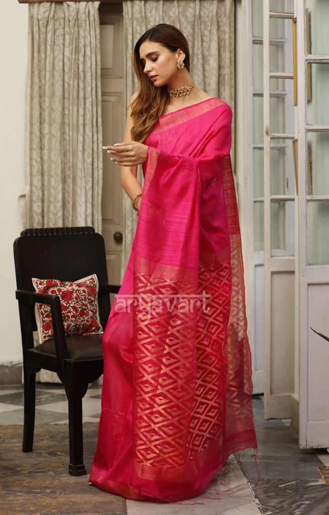 Fuchsia Matka Silk Saree with Zari Jamdani Design in Pallu