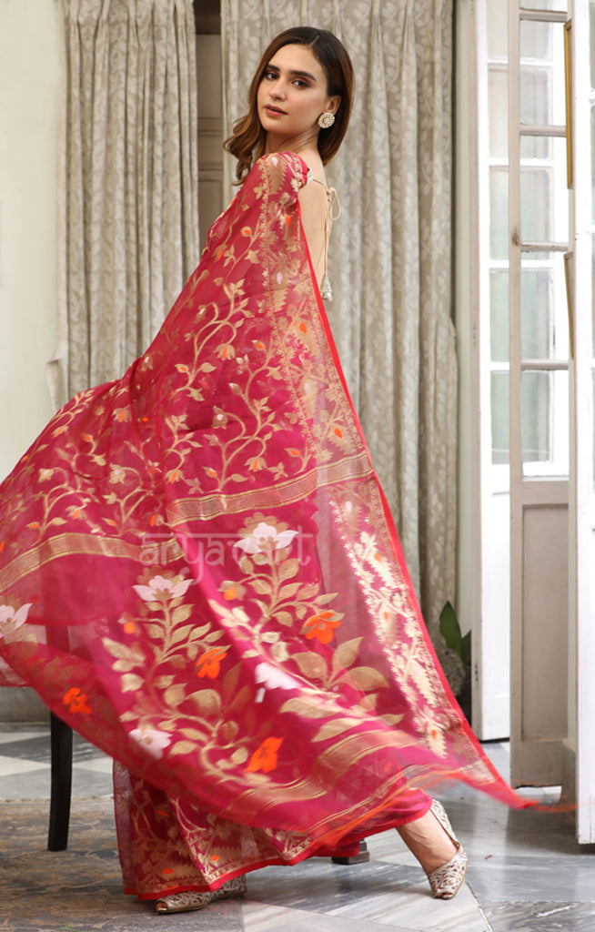 Magenta Jamdani Saree with Flower Vine Woven Design