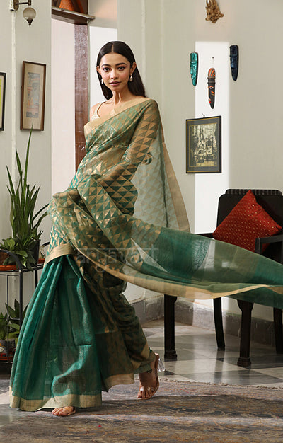 Forest Green Matka Silk Saree with Striking Geometric Jamdani Design