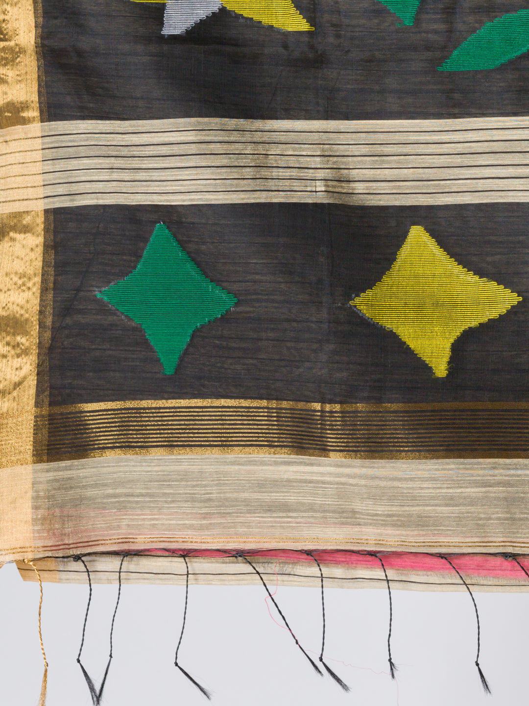 Snuff saree with vertical stripes & Handwoven Jamdani Pallu