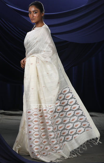 Off White Matka Silk Saree with Woven Leaf Buttas & Stunning Pallu