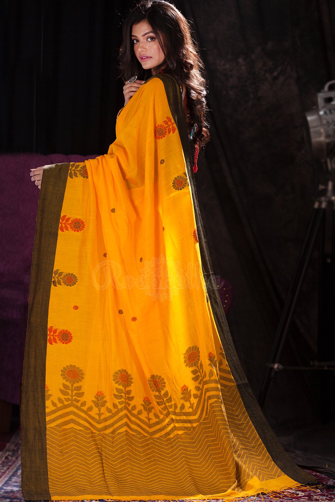 Yellow Cotton Handloom Saree With Floral Designs